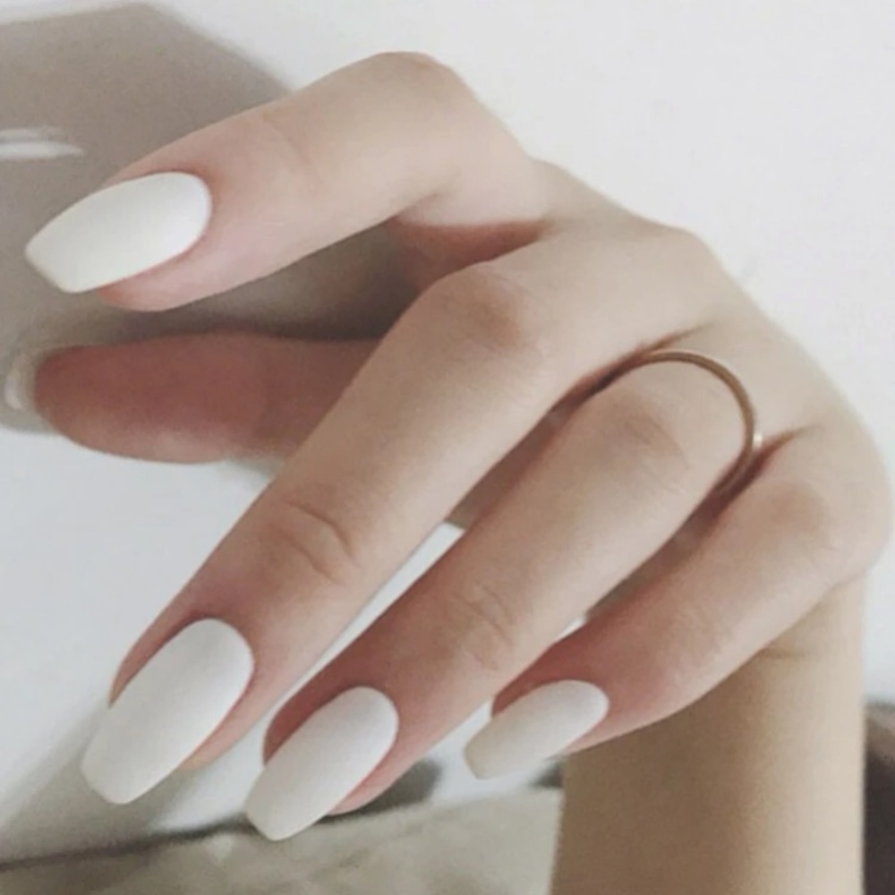 4/$20 press on nail set